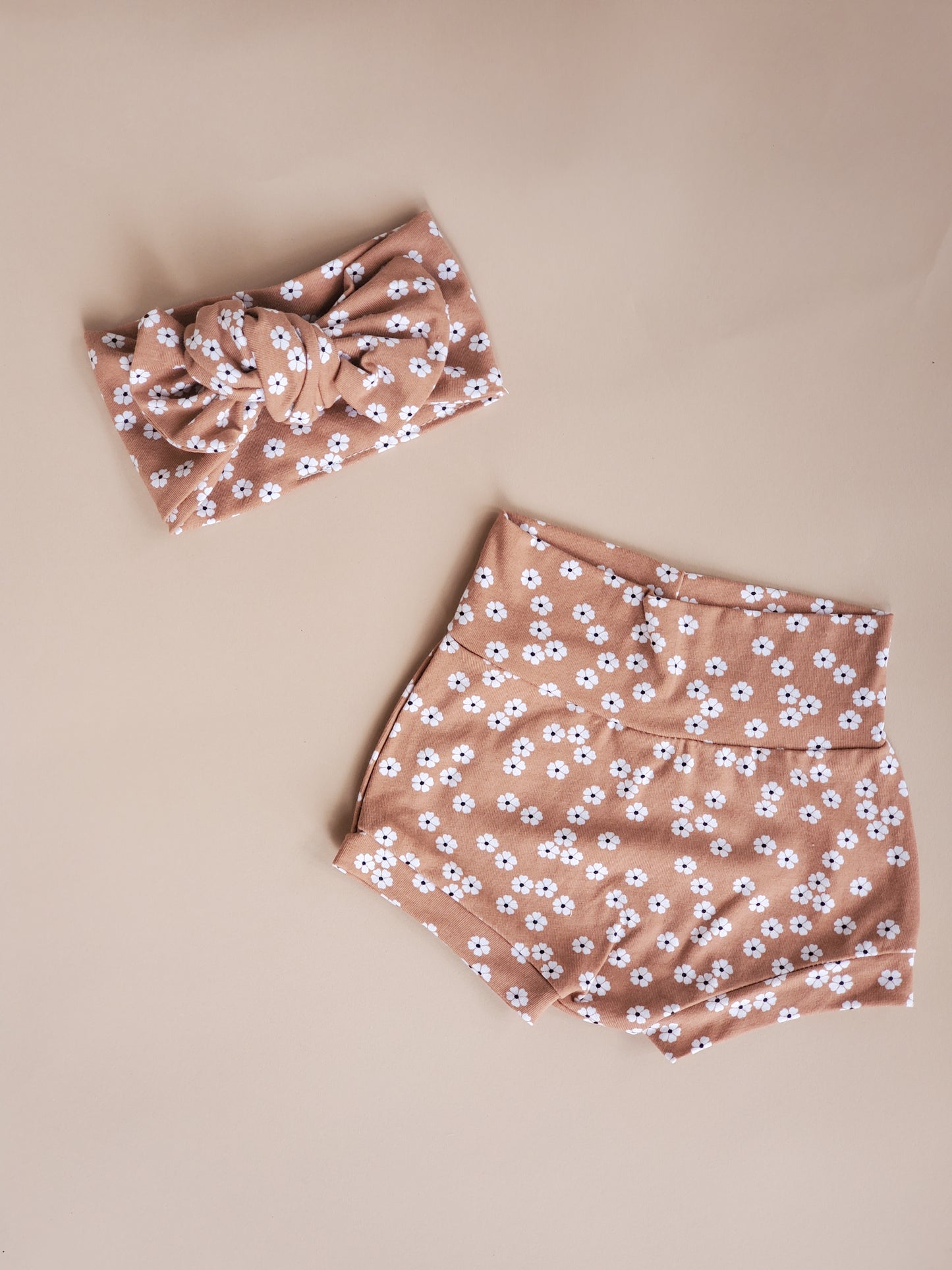 Baby Girl Gift Set | Darlin' In A Daisy Field